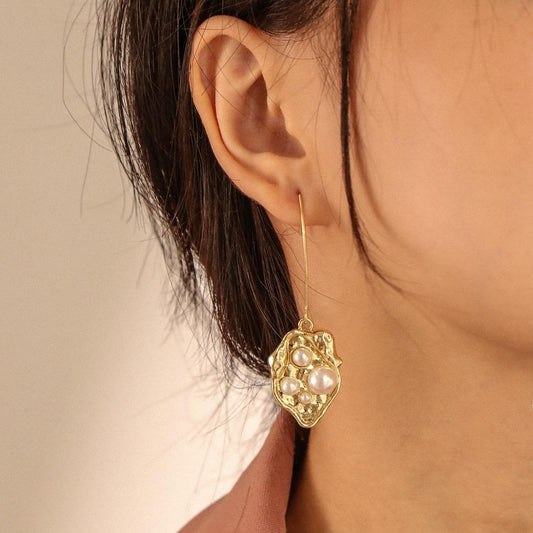 Ear Jewelry Retro Design Pearl Shell Earrings Temperament Long High-end Versatile Earhooks