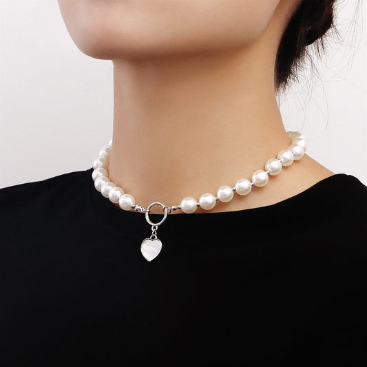 Love mother-of-pearl pendant clavicle chain INS temperament French high-end sense GoodLUCK white mother-of-pearl necklace