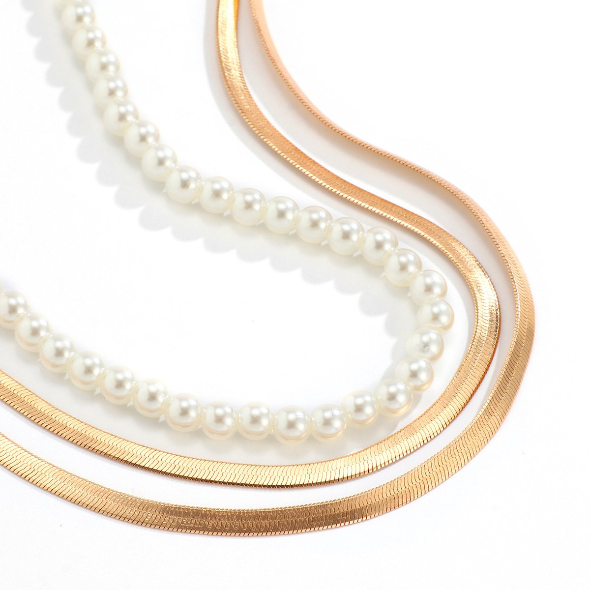 Jewelry Hip Hop Retro Metal Snake Bone Chain Necklace Temperament Simple Imitation Pearl Clavicle Necklace