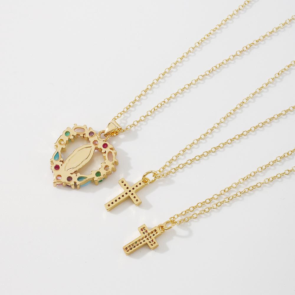 ZN72 Fashion Simple Jewelry Cross Peach Heart Brass Necklace Female Minority Temperament Micro-Inlaid Necklace