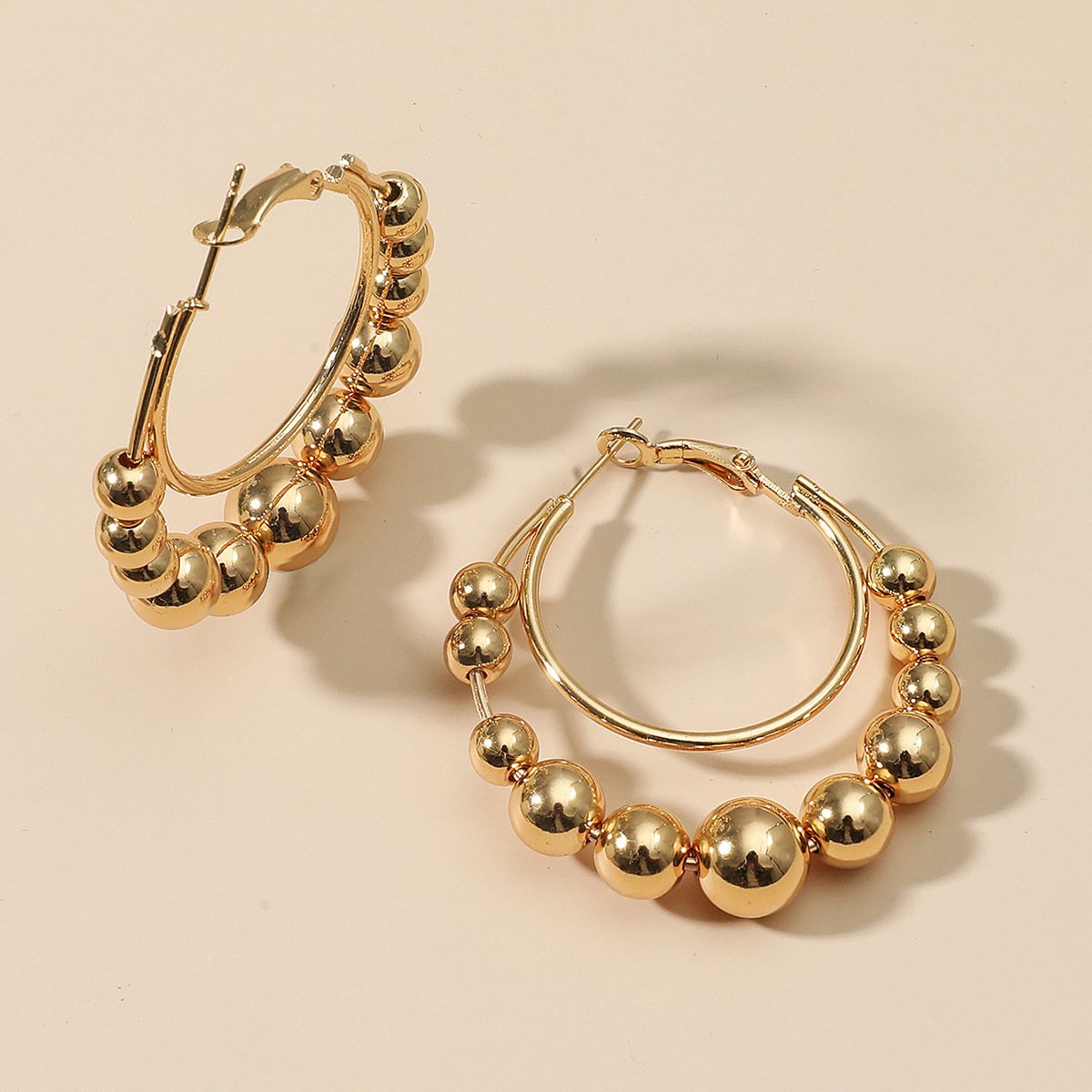 Simple Metal Earrings Personality Exaggerated Round Bead Studs Retro Fashion Earrings Earrings