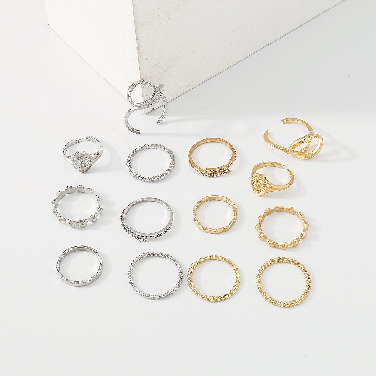 R777 retro old simple geometric joint ring cold creative rhinestone fashion ring set female