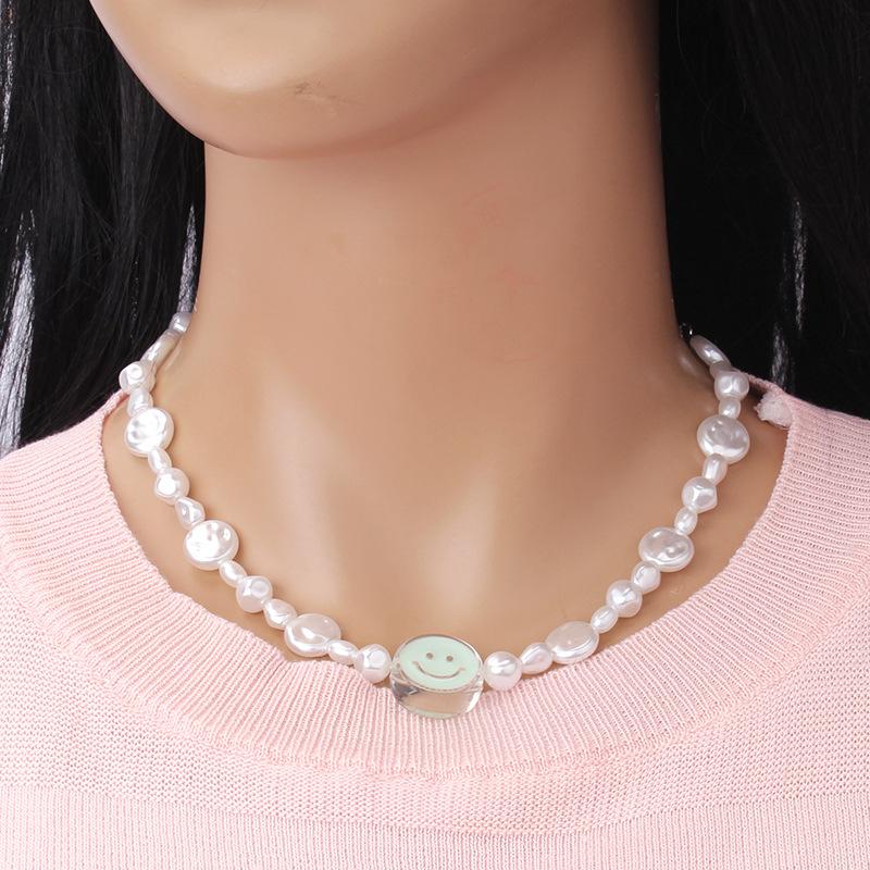 Ins temperament all-match acrylic dripping oil smiling face necklace baroque pearl chain fashion collarbone chain