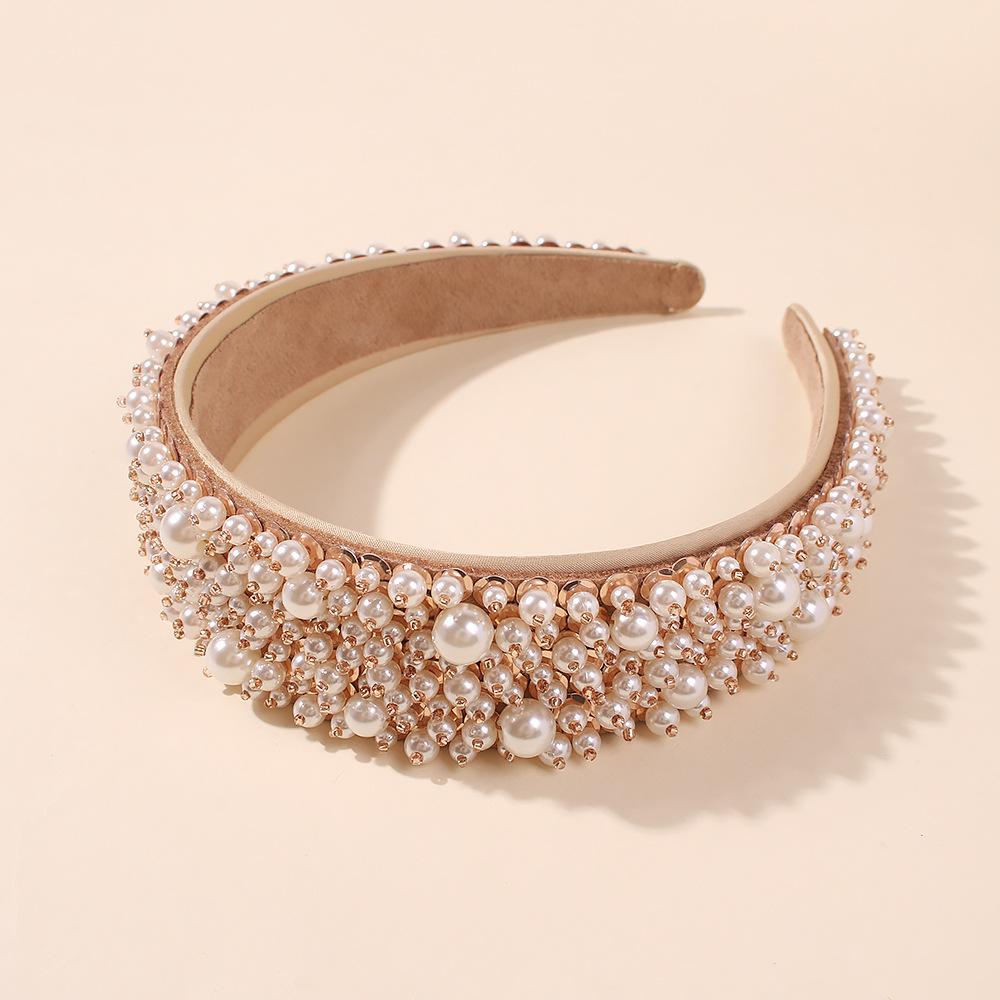 F246 trendy alloy wide-brimmed headband women's pearl sweet temperament headband going out on the catwalk light luxury hair accessories