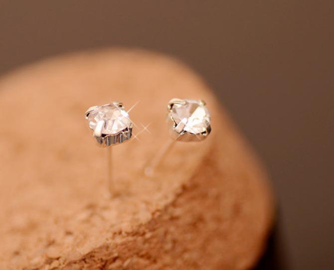 Jewelry Flash Diamond Alloy Earrings Claw Diamond Crystal Gemstone Earrings Lulu Earrings