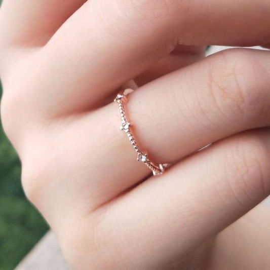 Simple style 4 small broken diamonds small fresh ring ring jewelry