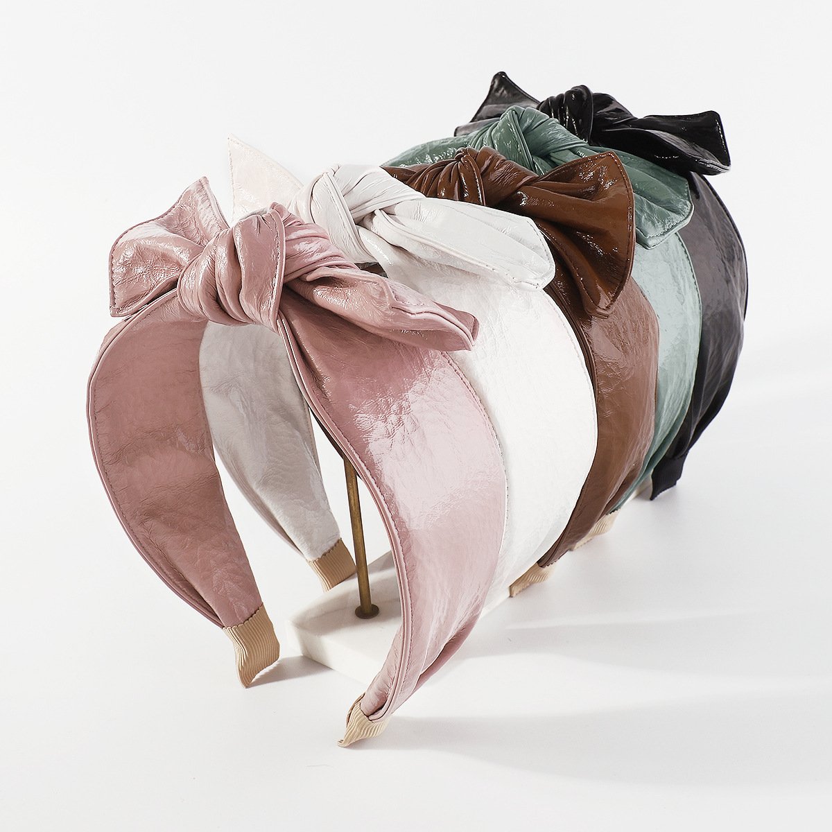 F53 creative leather three-dimensional geometric bow headband female personality small fragrance color elegant headband