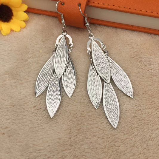 Fashion Simple Four Leaf Thread Shiny Earrings Christmas Lady Ornaments