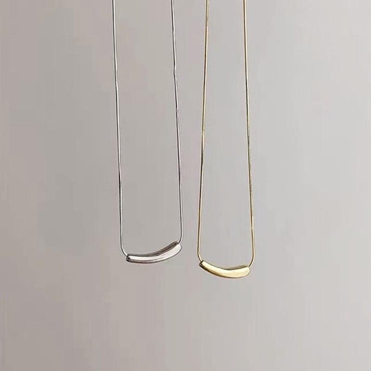 Niche design sense small eggplant necklace women's titanium steel clavicle chain fashion personality pendant ins cold necklace