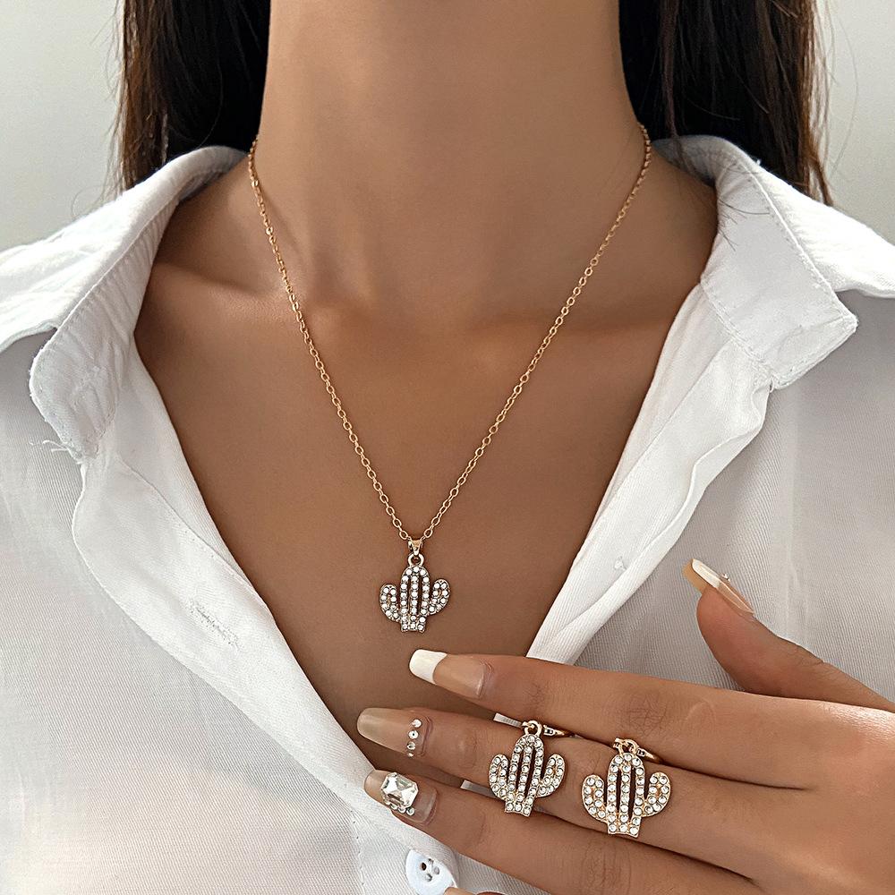 Jewelry set female fashion diamond note crown butterfly necklace earrings set ins tide