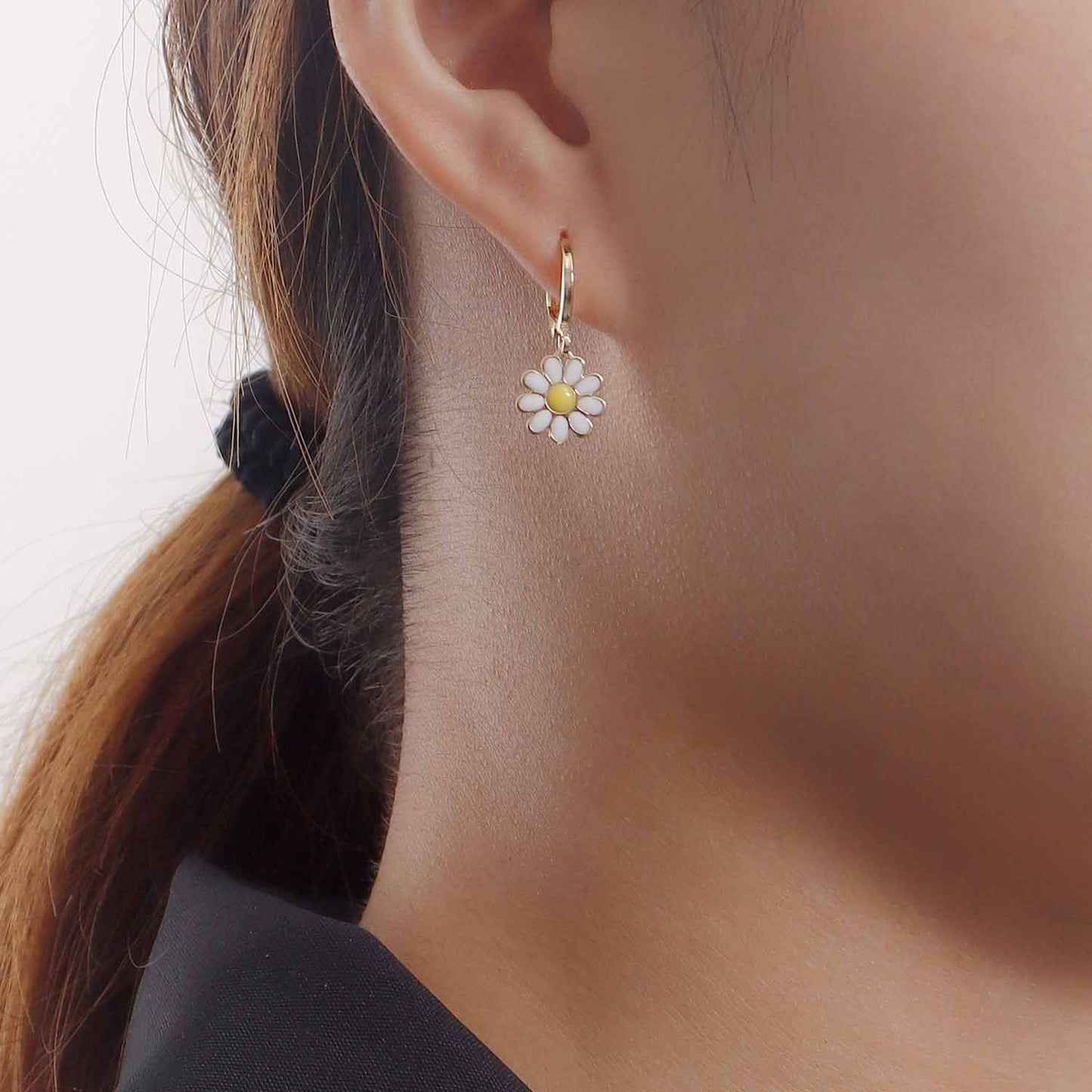 Jewelry Fashion Mini Geometric Oil Drip Flower Earrings Earrings High-end Niche Earrings