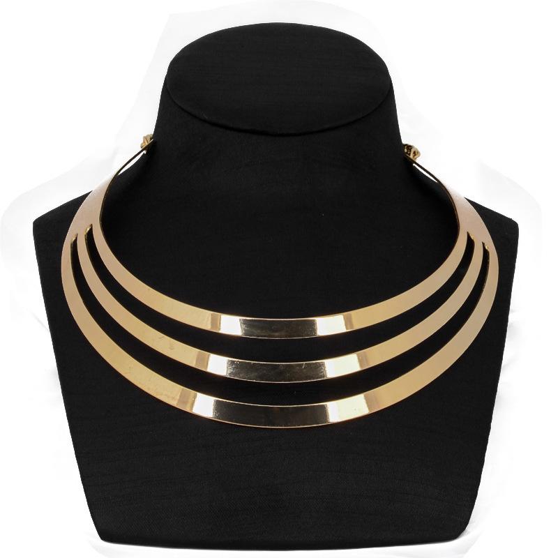 Fashion exaggerated metal hollow three-ring collar catwalk necklace clavicle chain jewelry