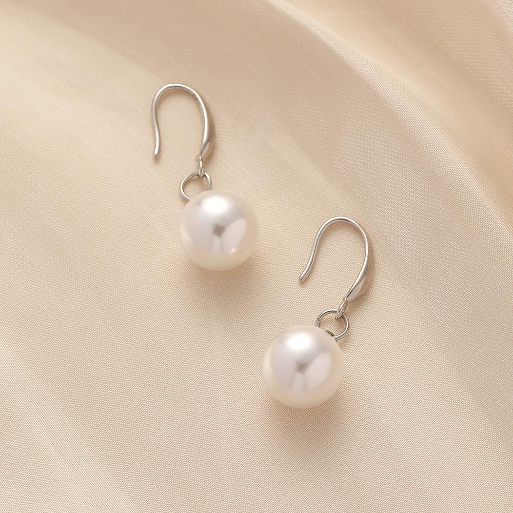 Taobao hot style simple silver-plated pearl earhook earrings 1mm pearls