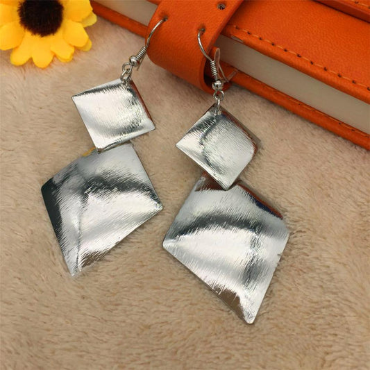 Curved Quadrangle Metal Frosted Earrings Popular Earrings Clothing Accessories Jewelry