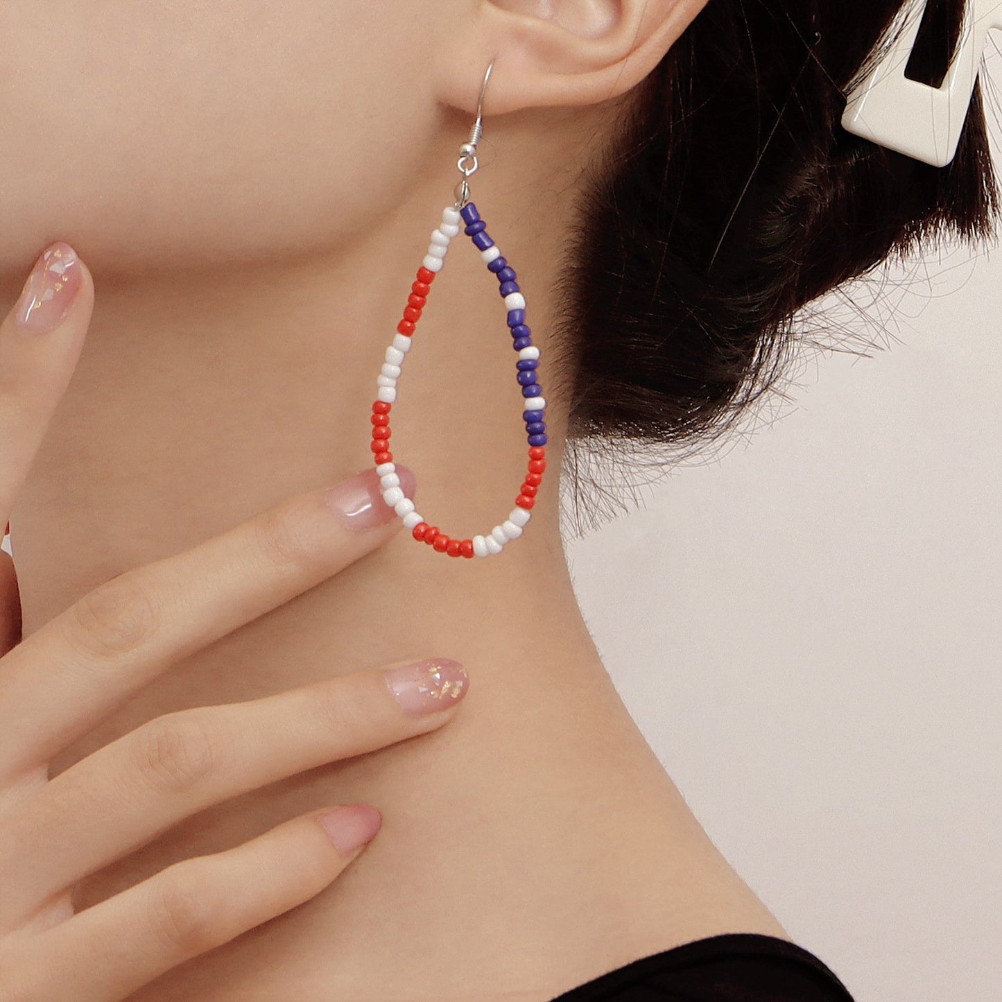 Jewelry hand-woven blue, red and white rice beads geometric drop-shaped pendant all-match earrings earrings