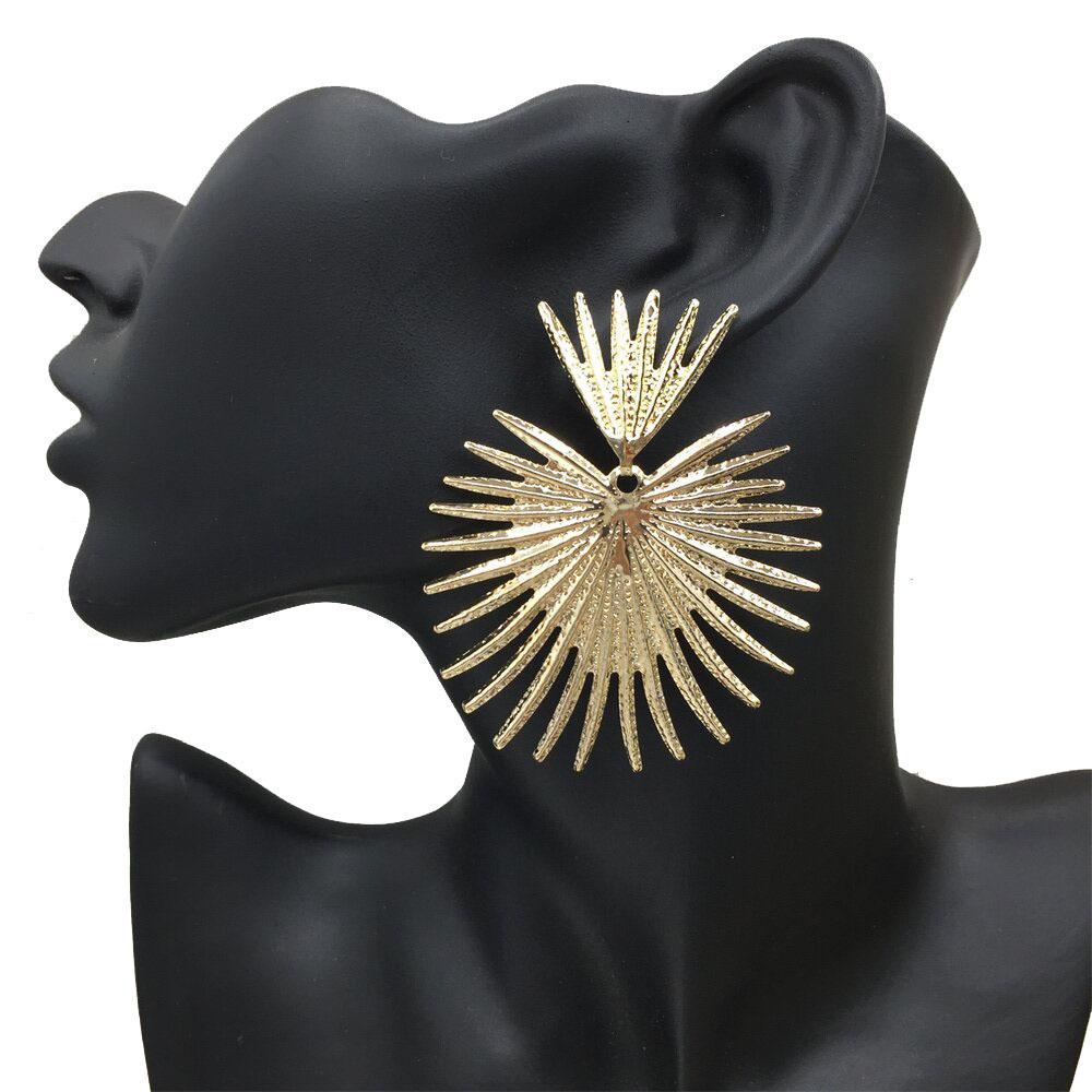 Summer exaggerated grid size leaf stud earrings shrimp skin earrings