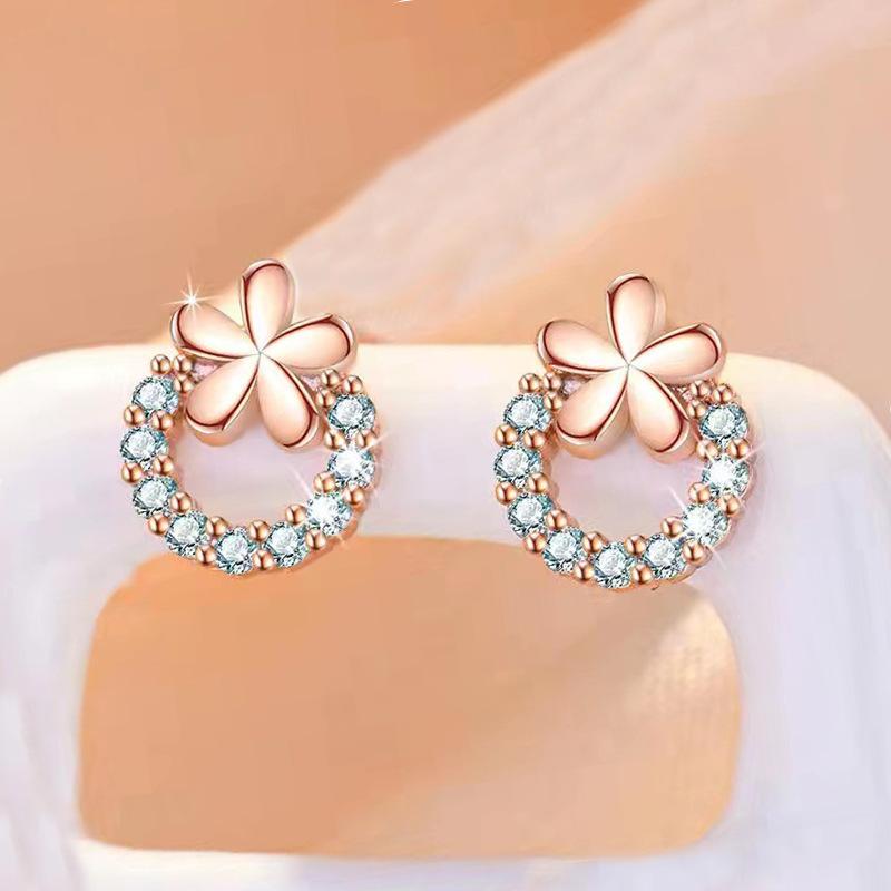 Jewelry niche design high-end plum blossom ring earrings female personality small earrings jewelry