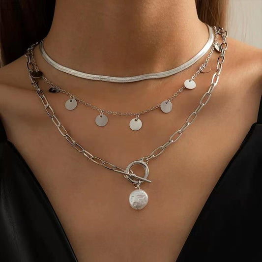 Jewelry Simple Retro Geometric Snake Bone Chain Necklace Feminine Sexy Disc OT Buckle Necklace