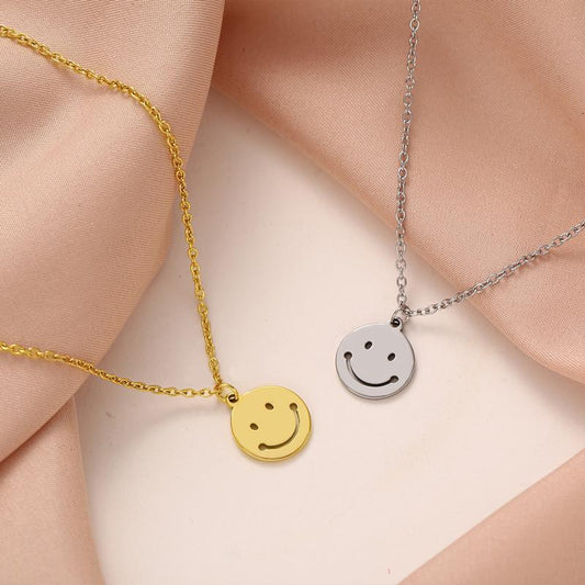 Smiley Necklace Hip Hop Jewelry Doesn't Fading Niche Design Sense Necklace Fashion Simple Sweater Chain Clavicle Chain