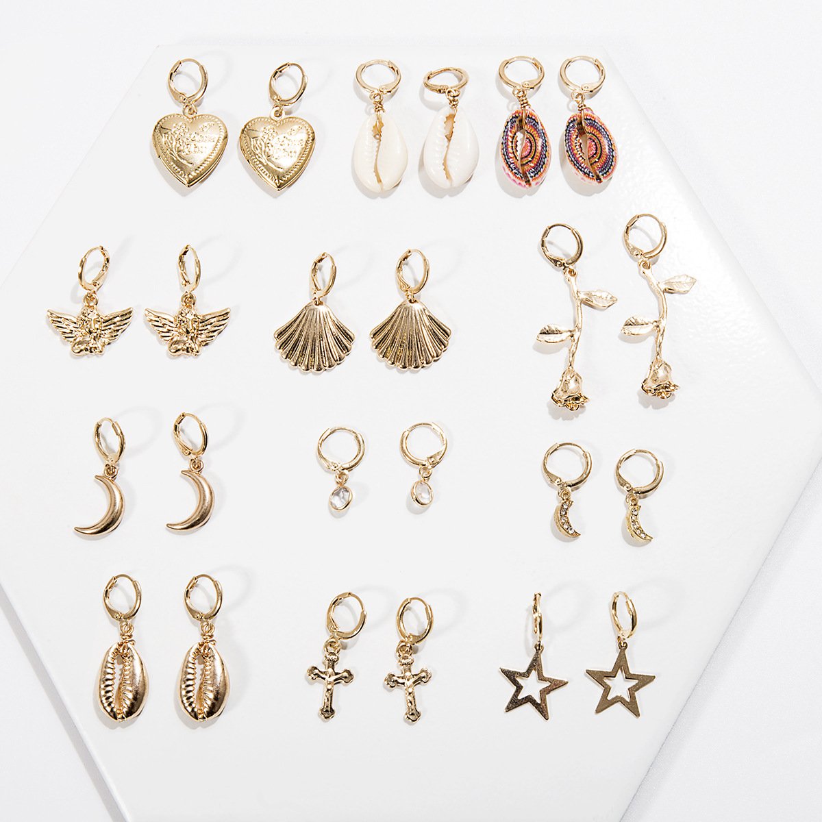 Jewelry Simple and Versatile Alloy Shell Earrings Feminine Hollow Star Diamond Moon Earrings