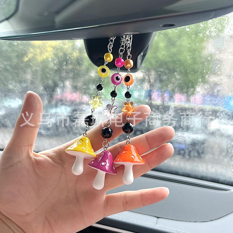 Fashion cartoon resin color small mushroom creative key chain men and women car bag key chain pendant