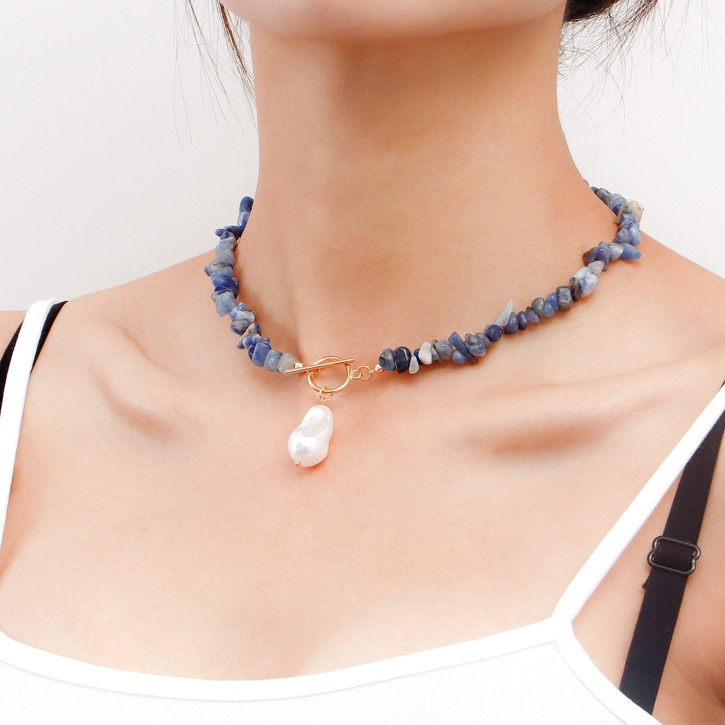 Jewelry Large Shaped Pearl OT Buckle Necklace Femininity Simple Fashion Blue Turquoise Necklace