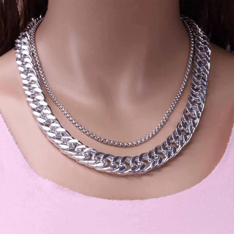Simple multi-layer alloy necklace fashion street shooting twist chain mix and match double-layer short chain clavicle chain female