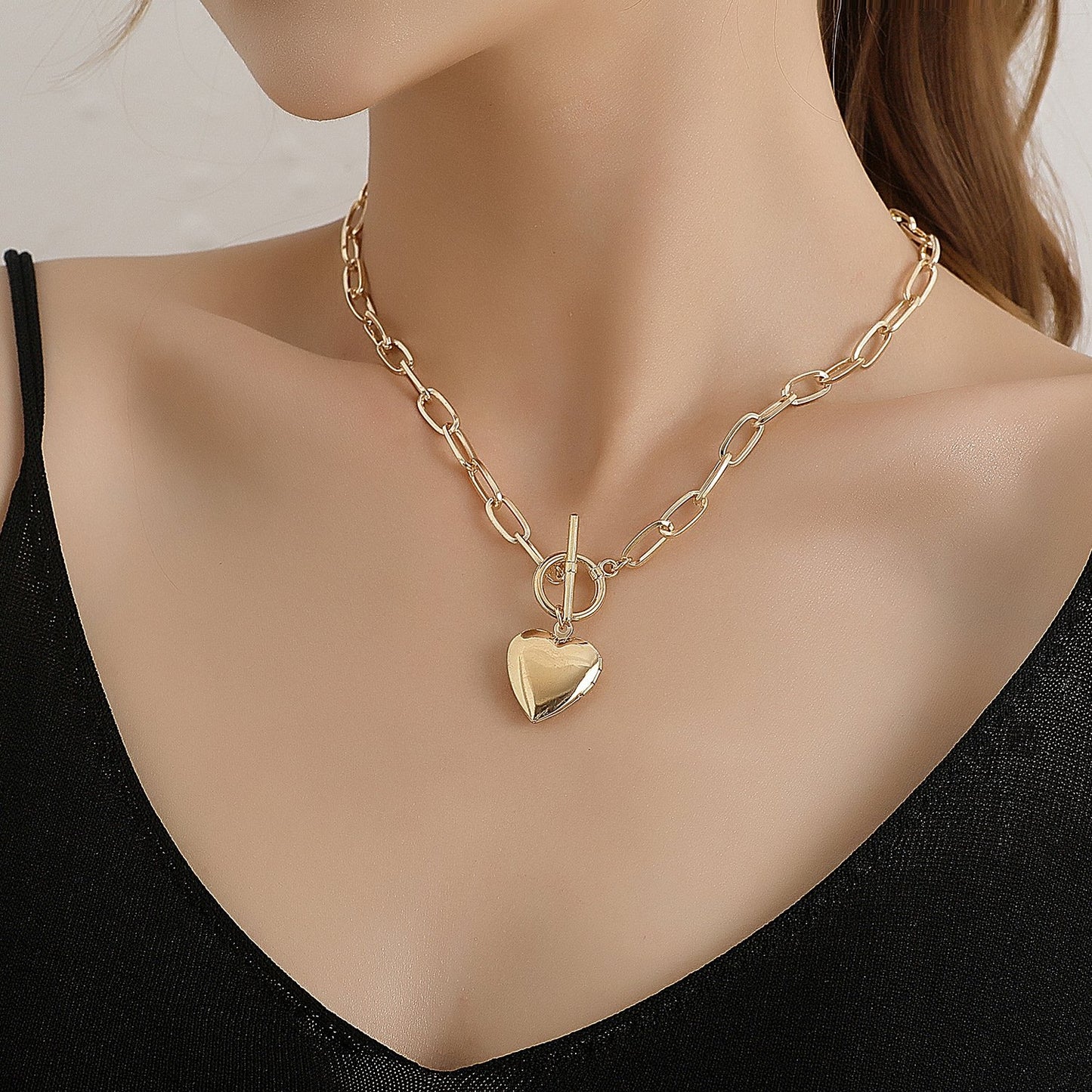 Jewelry chain can be opened peach heart pendant necklace ladies fashion simple temperament heart-shaped necklace