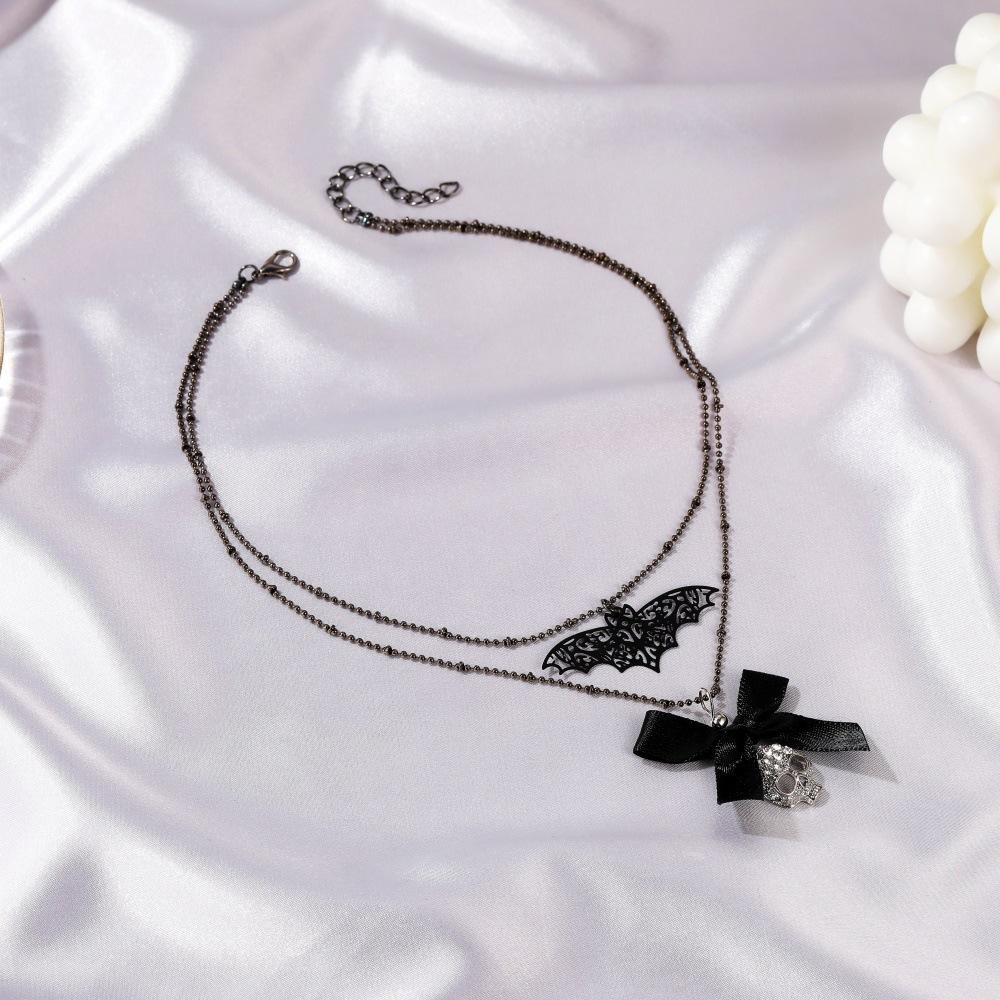 Halloween Brother Personality Bow Pendant Special Dark Bat Skull Necklace Accessories