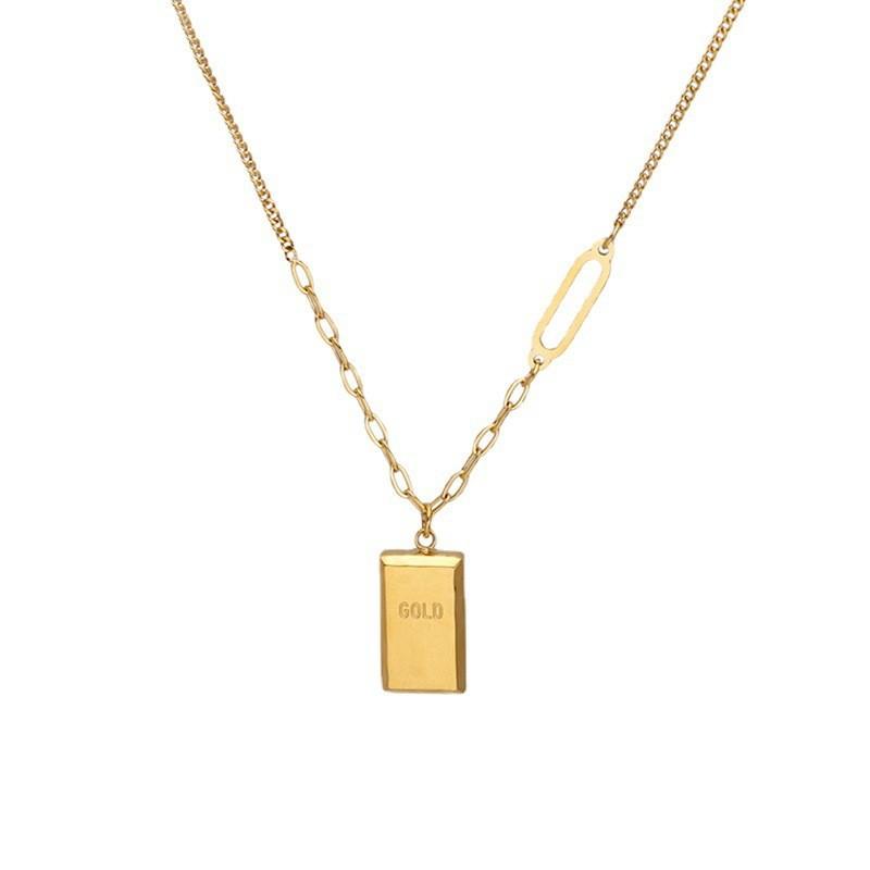 Lucky and rich small gold bar square brand necklace women's light luxury niche titanium steel clavicle chain year tide does not fade