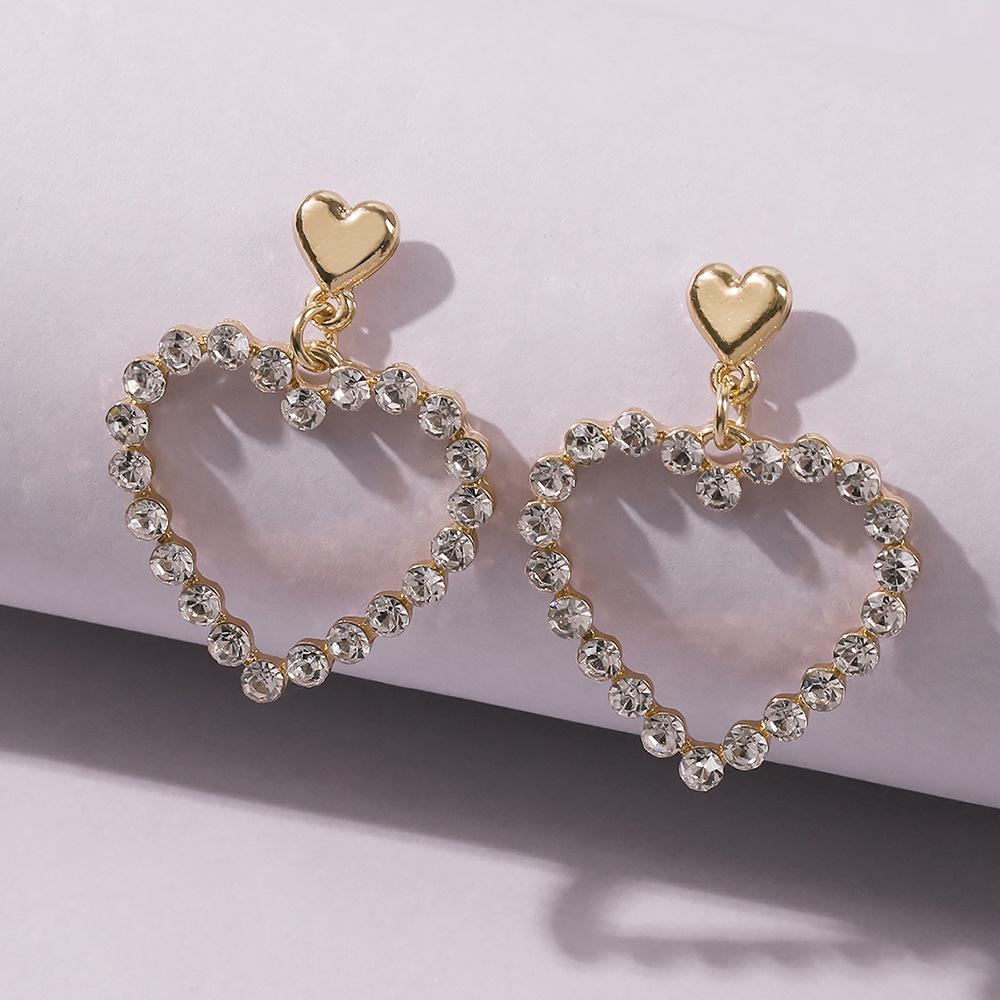 E8469 Love Pearl Earrings Women's Fashion Diamond Earrings Temperament Earrings Personality Atmospheric Earrings