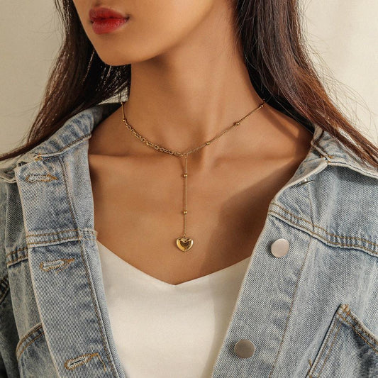 Temperament stainless steel gold-plated love letter clavicle chain necklace simple titanium steel personality peach heart necklace