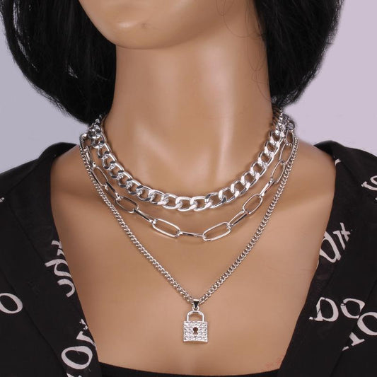 Temperamental metal layered exaggerated retro jewelry trendy temperament personality hip-hop metal lock necklace with diamonds