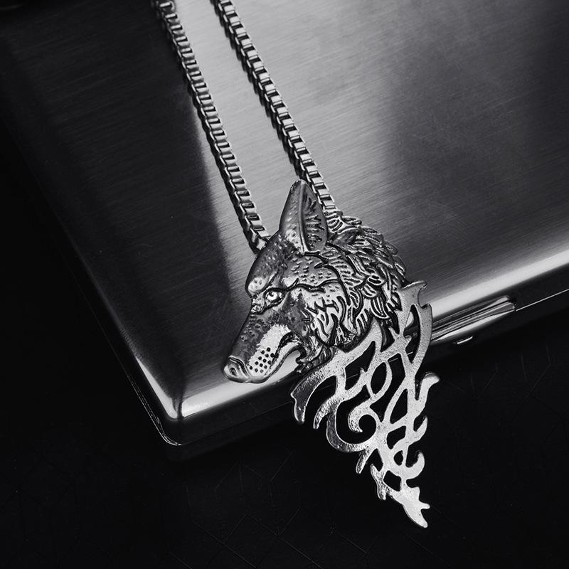 Retro Domineering Wolf Head Necklace Original Fashion Personality Metal Animal Sweater Chain Necklace Can Be Authorized