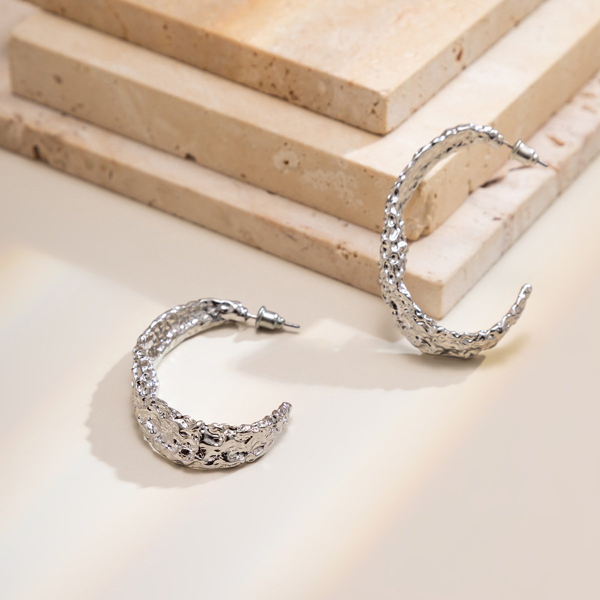 Jewelry simple C-shaped irregular pockmark earrings femininity business cold geometric earrings