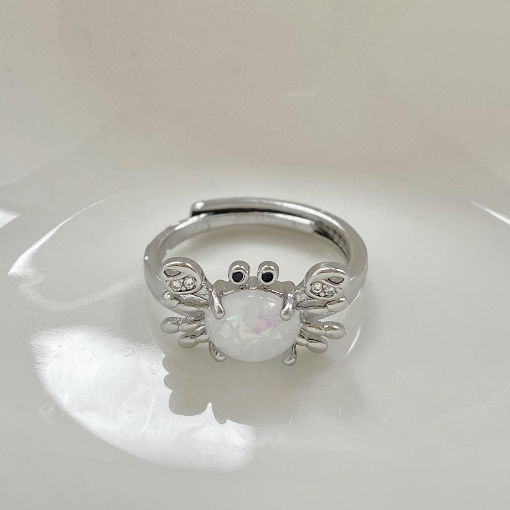 ins moonstone crab ring female fashion personality creative niche design diamond small crab index finger ring