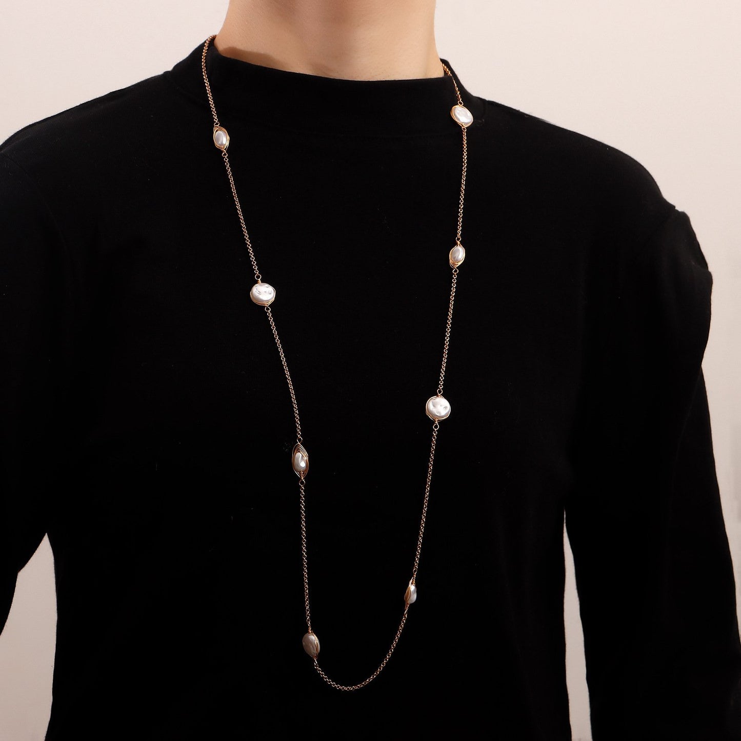 Niche Design Sense Necklace Simple Versatile Temperament Jewelry Imitation Pearl Clavicle Chain Sweater Chain Necklace Female