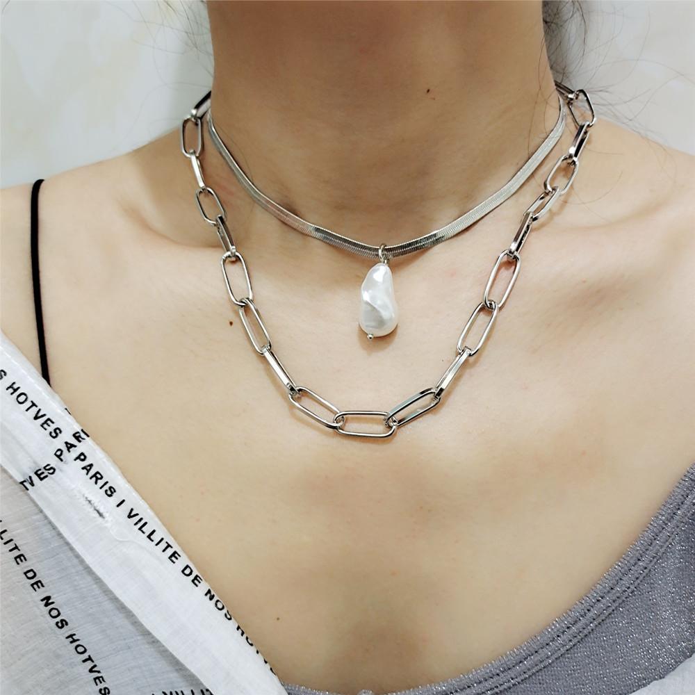 Jewelry Retro Versatile Multilayer Copper Snake Chain Natural Baroque Pearl Fashion Personality Two-piece Set