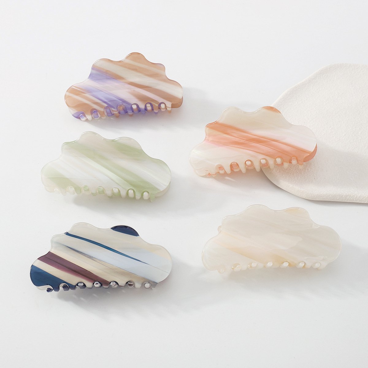 F4133 Acetic Acid Sheet Fashion Shark Clip Gradient Color Youth Fashion Dazzling Medium Size Hair Clamp Female