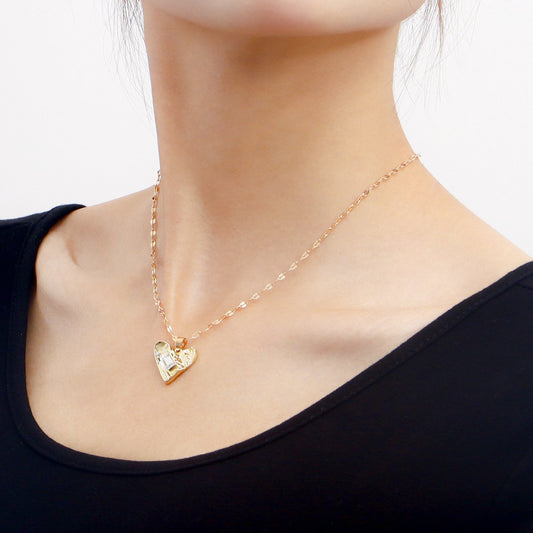 Simple Metal Geometric Love Pendant Necklace Retro Ethnic Thin Chain Clavicle Chain Jewelry