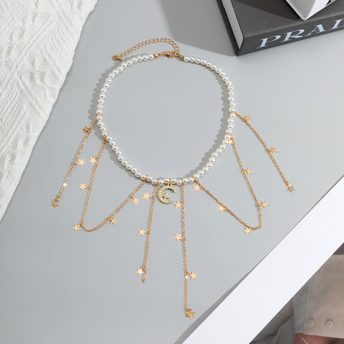 Minority Retro Imitation Pearl Clavicle Necklace Design Sense Diamond Moon Star Tassel Necklace Female