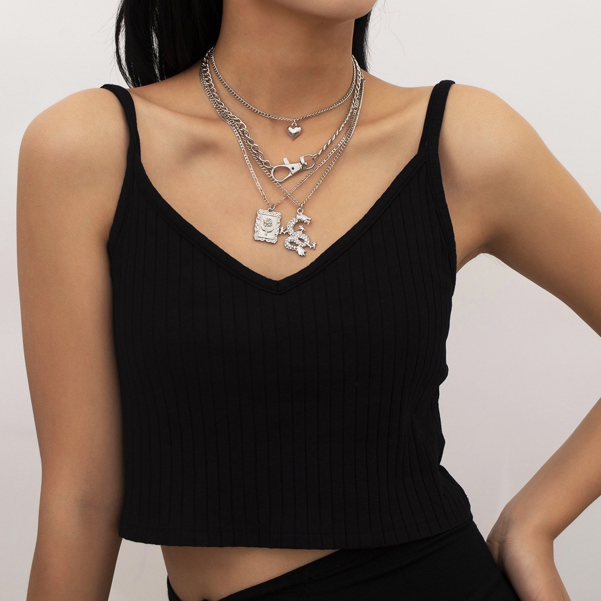 Jewelry punk key chain heart-shaped necklace female personality diamond-encrusted dragon-shaped rose multi-element necklace