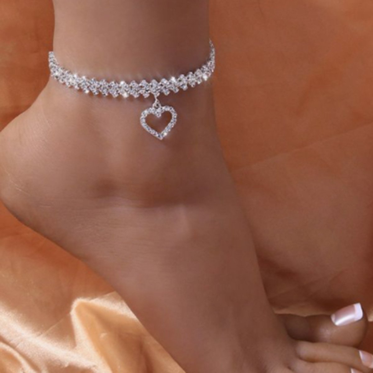 A18 Row of Diamonds Fashion Modern Anklet Heart Rhinestones Retro Shining Niche Geometric Instep Chain Leg Decoration