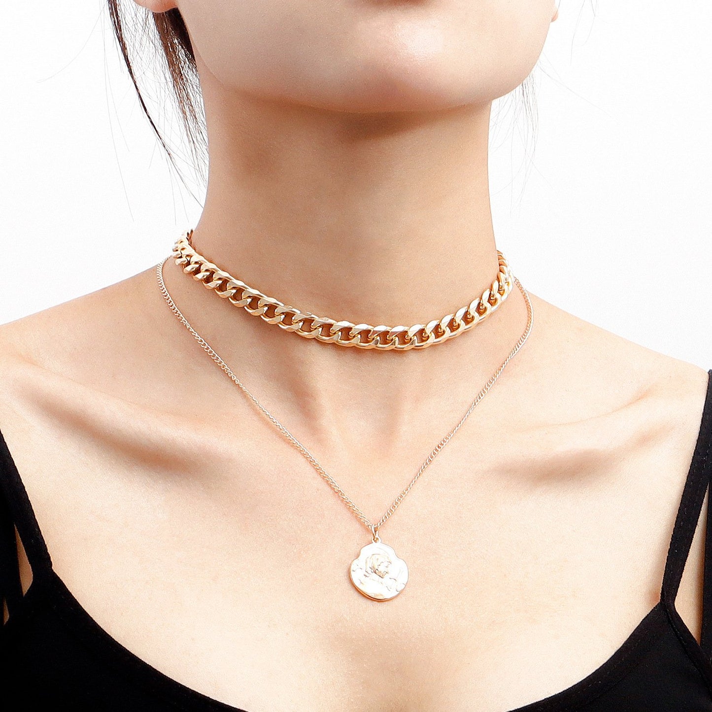 Jewelry retro double-layer geometric aluminum chain knight shield pendant necklace female ins niche