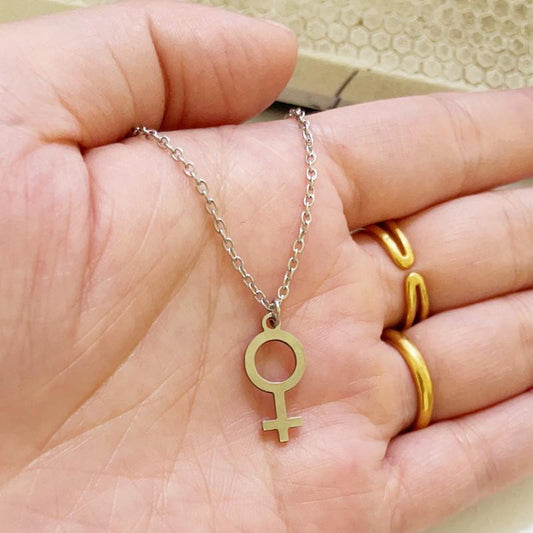 Creative Goddess Feminine Symbol Necklace Female Feminism Charm