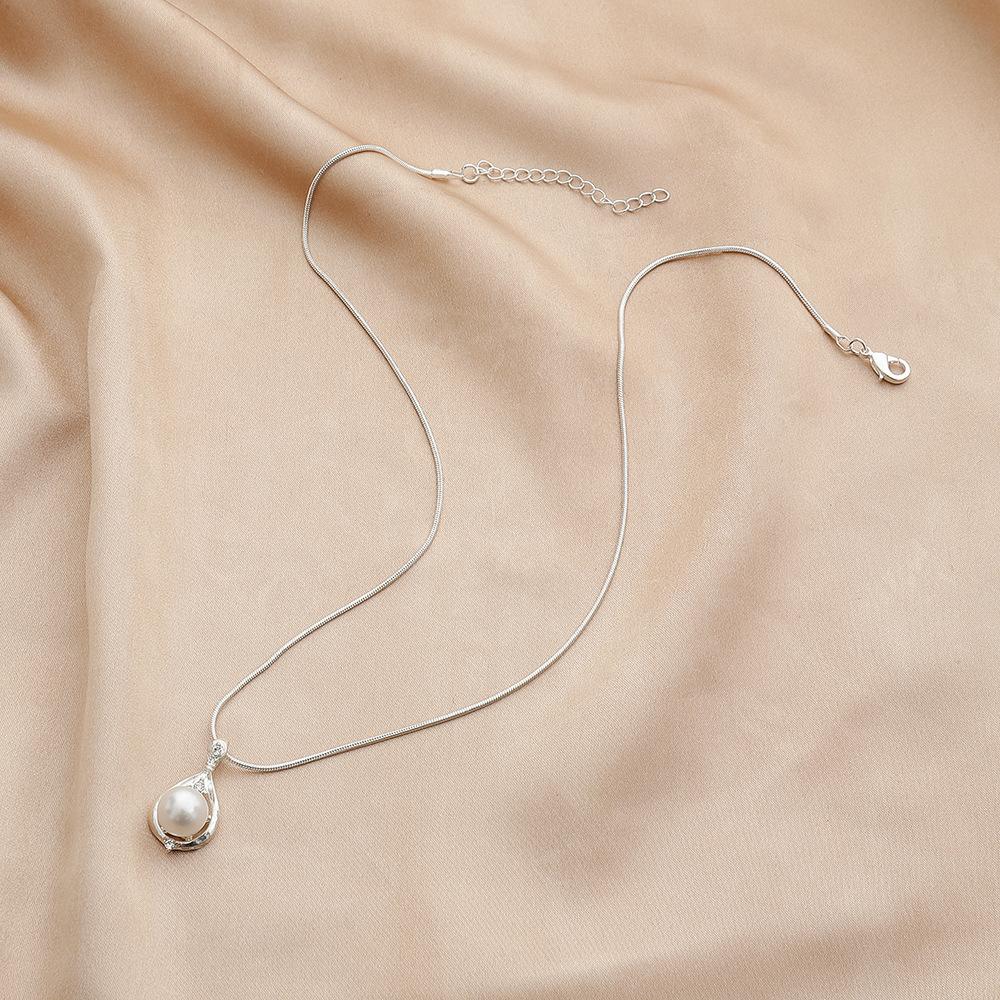 wiish fashion jewelry fashion simple diamond-encrusted pearl pendant necklace short exquisite clavicle chain