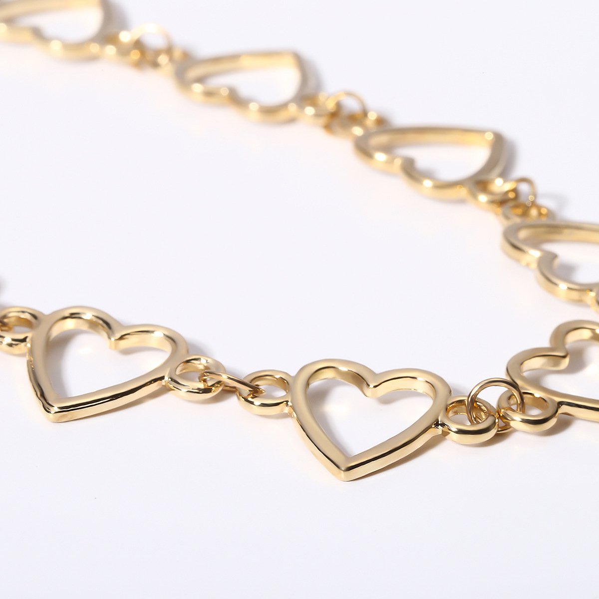 Jewelry Love Necklace Geometric Necklace Women Simple Heart Shaped Hollow Chain Love Necklace Women
