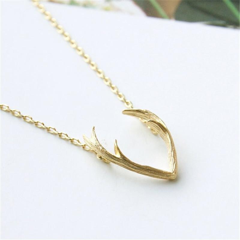 Popular Jewelry Girls Necklace Small Animal Elk Pendant Antlers Clavicle Chain Jewelry