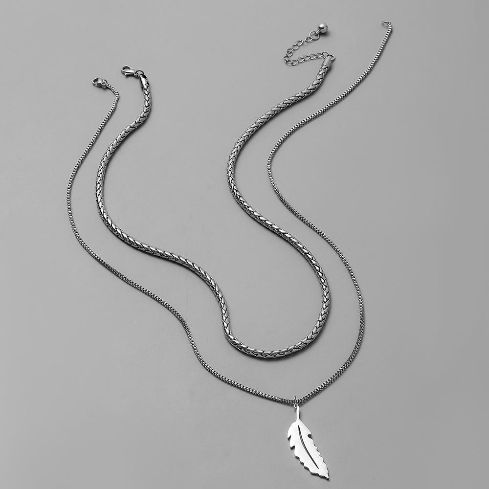 Light luxury niche simple titanium steel necklace stainless steel double feather leaf snake bone chain sweater chain