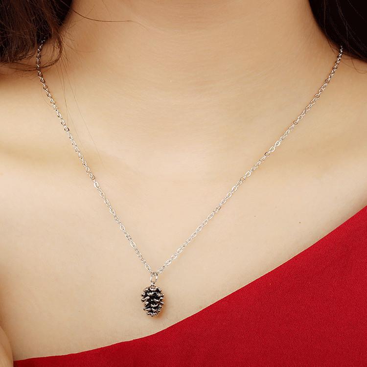 Simple Fashion Pine Nut Herbarium Necklace Popular Necklace